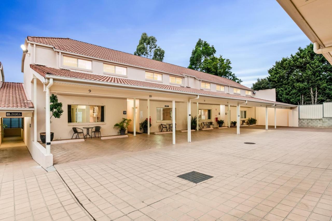 Villa Nova Motel Toowoomba Zewnętrze zdjęcie