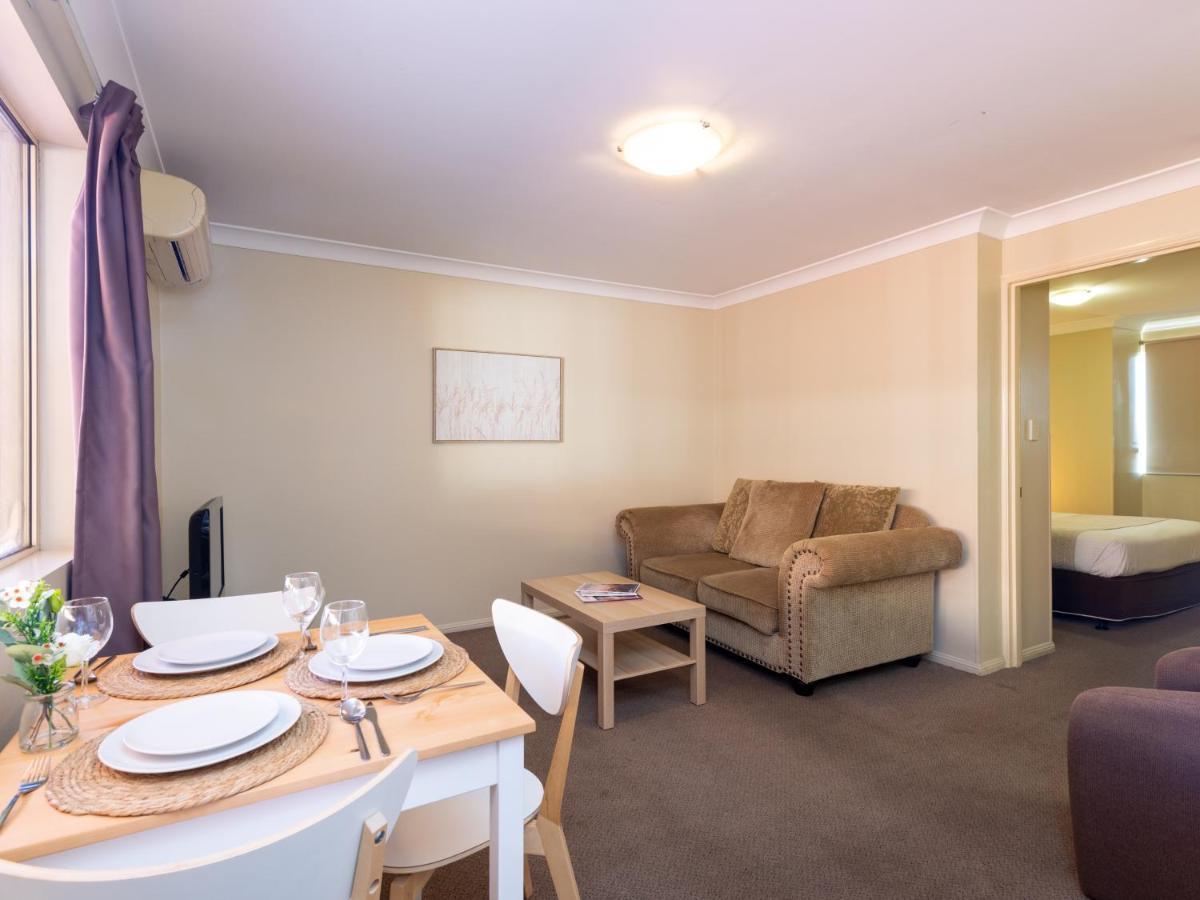 Villa Nova Motel Toowoomba Zewnętrze zdjęcie
