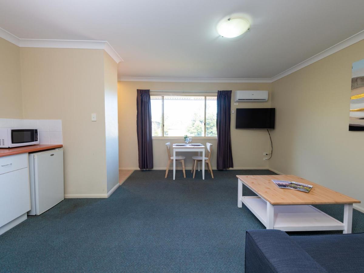 Villa Nova Motel Toowoomba Zewnętrze zdjęcie