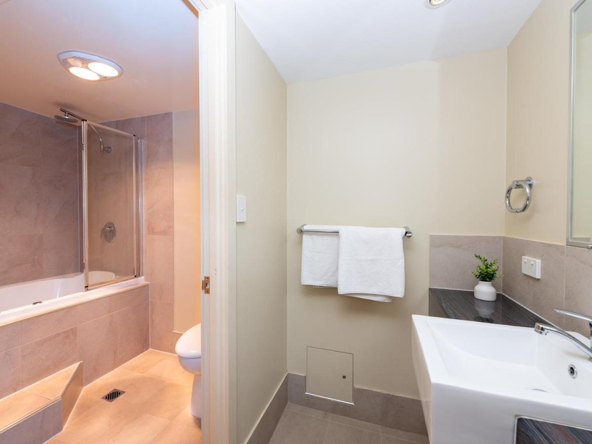 Villa Nova Motel Toowoomba Zewnętrze zdjęcie