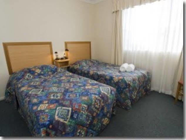 Villa Nova Motel Toowoomba Zewnętrze zdjęcie